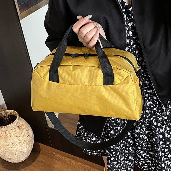 Large-capacity yoga fitness bag, waterproof, lightweight and easy to store, single-shoulder bag, outdoor travel luggage bag, crossbody bag details Picture