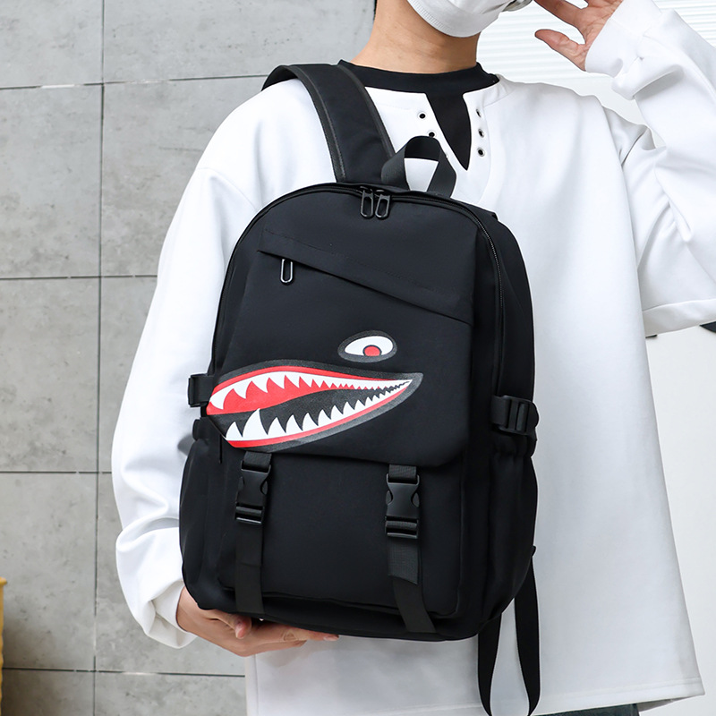 Shark Schoolbag Men's fashionable and trendy youth junior and senior high school campus backpack Large capacity personalized waterproof backpack wholesale Application Scenario