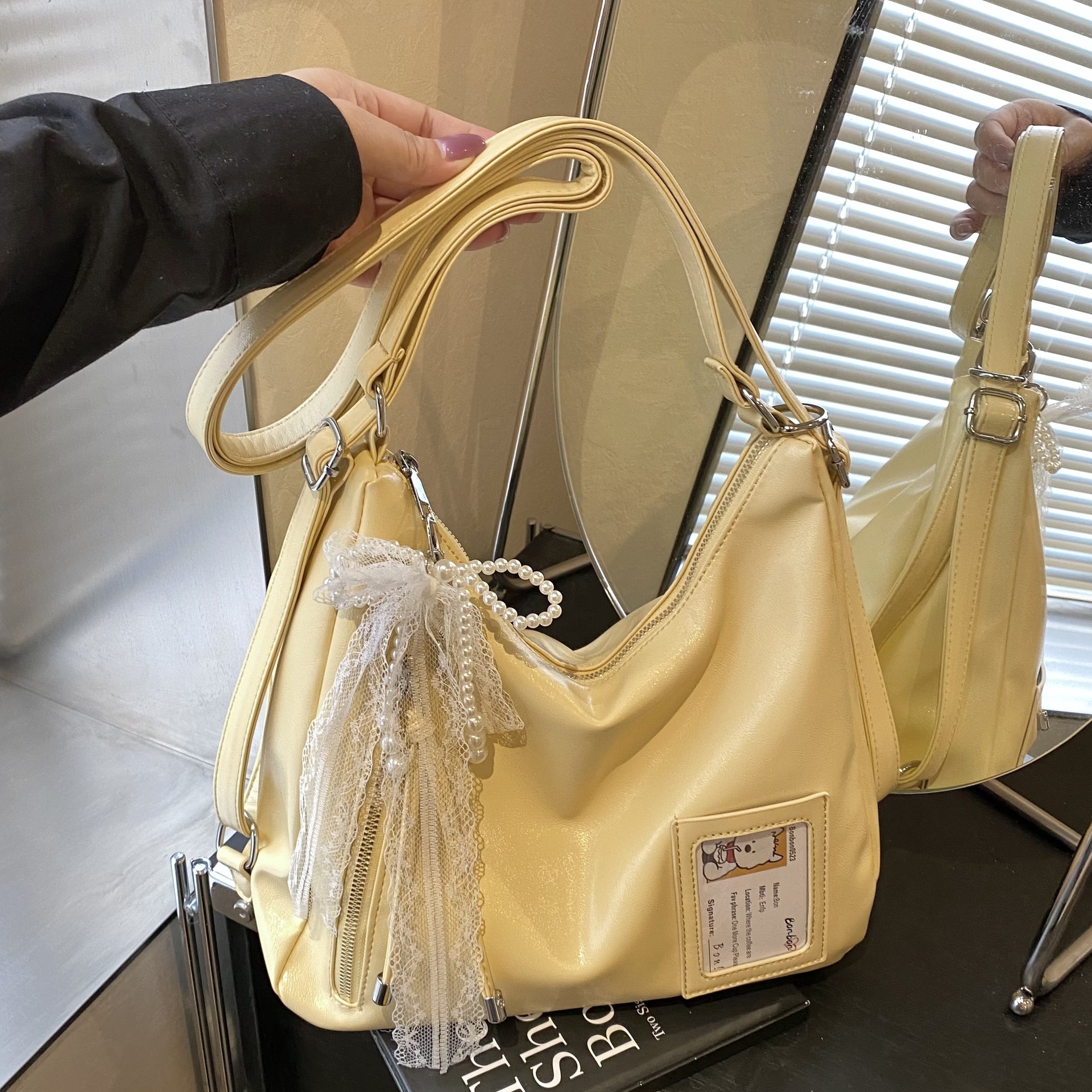 High-end style bag for ladies, 2025 New trendy texture single-shoulder bag, large-capacity tote bag, multi-functional backpack full figure