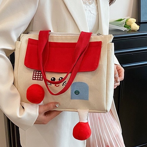 Cute cartoon canvas single-shoulder bag for girls 2025, Japanese style versatile soft girl, Apple casual lunch box bag for commuting Application Scenario