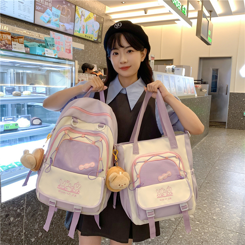 Cross-border students, cute junior and senior high school students, carry crossbody bags, large-capacity casual color-blocking class backpacks and travel bags Application Scenario