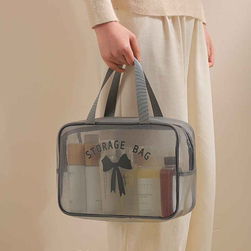Mesh washbasin storage bag, water-repellent travel storage bag, breathable high appearance level cosmetics storage bag wholesale Application Scenario