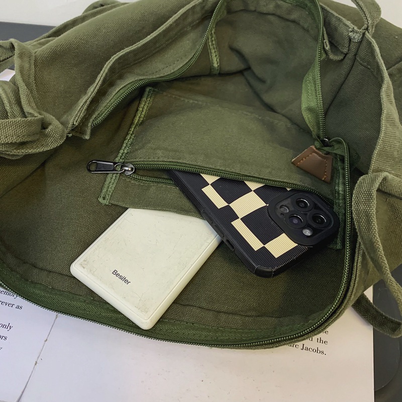 Crossbody bag, Korean-style casual washed canvas bag for women, Spring 2023 new postman bag, tote bag for college students' classes Application Scenario