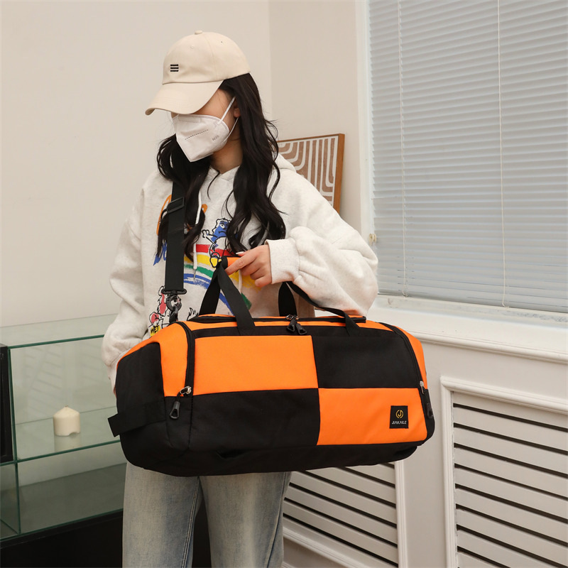 Large-capacity dry-wet separation sports backpack, men's durable fitness travel bag, women's luggage bag, boarding and maternity bag Specification drawing