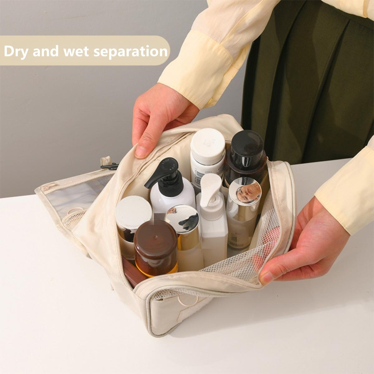 The twill waterproof hook toiletry bag is suitable for business trips and travels. It has a large capacity, is portable and dirt-resistant, and can store cosmetics details Picture