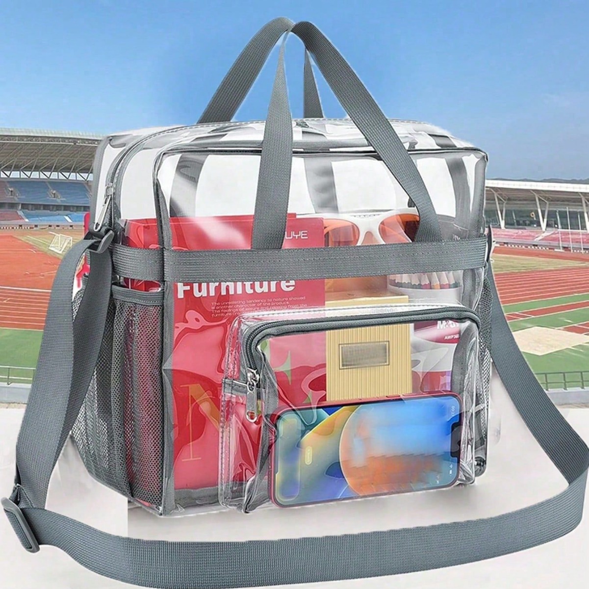 In-stock cross-border transparent PVC storage bags, Amazon portable hand-held travel toiletry bags, large-capacity luggage bags Application Scenario