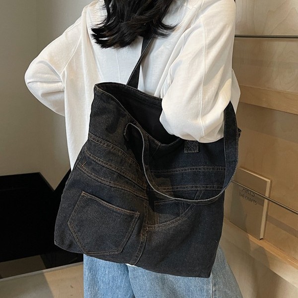 Spring 2025 new denim bag, large capacity, simple and versatile, single-shoulder bag, fashionable handbag for Japanese and Korean students Specification drawing