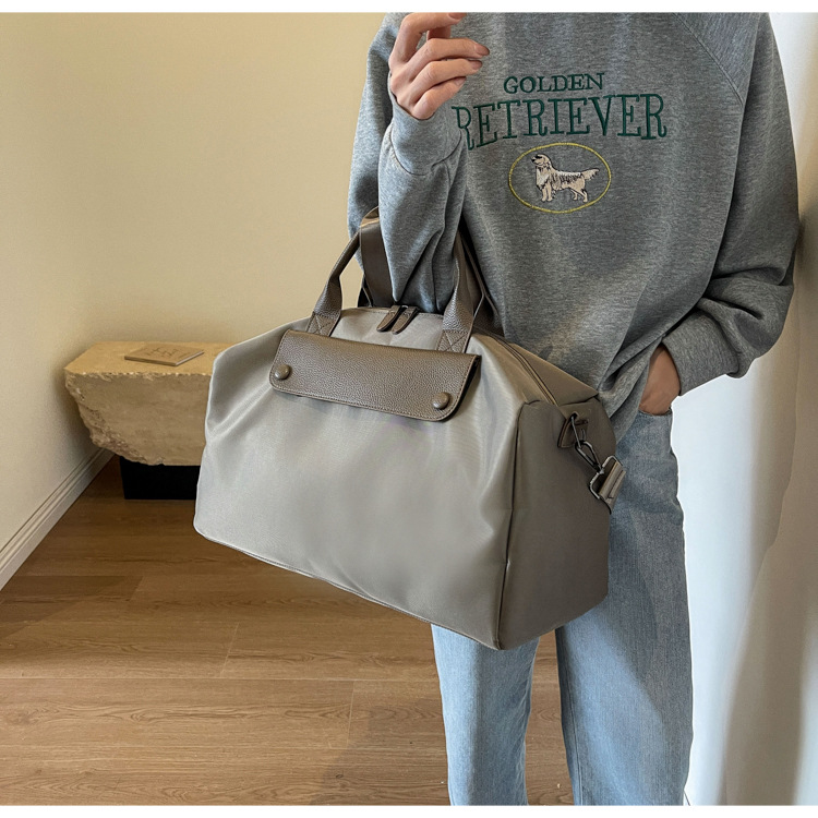 Spring new fitness bag, neutral dry and wet separation, swimming short distance, carry-on travel bag, large-capacity luggage bag Application Scenario