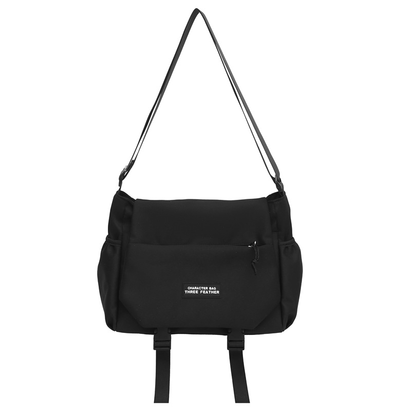 2024 New Japanese Harajuku style workwear single-shoulder crossbody bag for both men and women, lightweight and large-capacity outdoor bag Item Picture