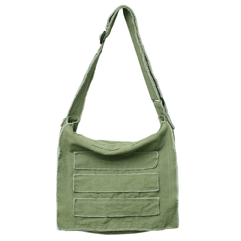 Japanese-style washed canvas bag, female college student's class bag, large-capacity postman's bag, personalized fringed single-shoulder crossbody bag Item Picture