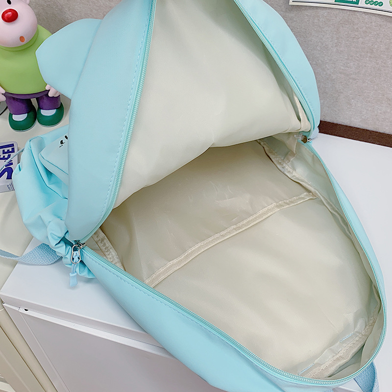 High appearance level 2024 autumn/winter new Japanese-style cute large-capacity casual and versatile student soft girl backpack for girls Application Scenario