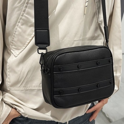 Simple style waterproof backpack, single-shoulder bag, small square bag, single-shoulder street small crossbody bag, outdoor trendy and fashionable crossbody bag full figure