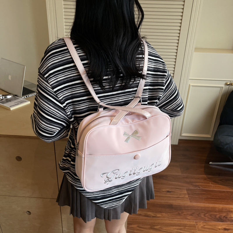 Large-capacity tote bag, travel underarm bag, 2025 new Korean style fashionable single-shoulder bag, multi-functional backpack details Picture