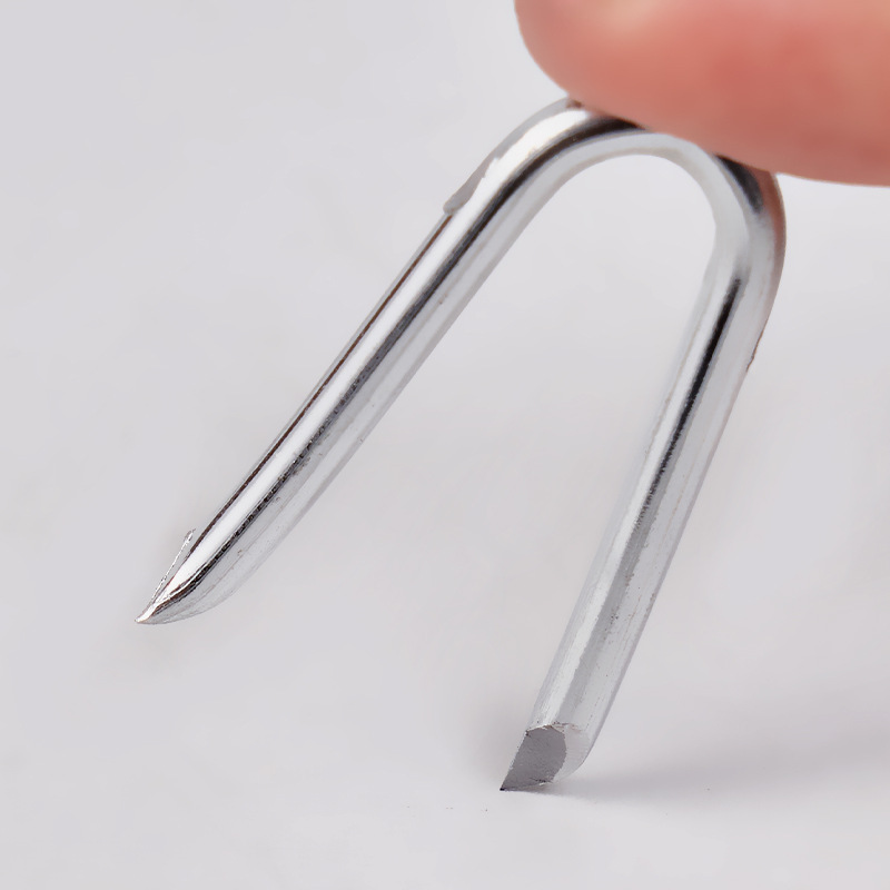 Special for hot-dip galvanized wooden piles with horse-riding nails, galvanized U-shaped two-end pointed nails details Picture