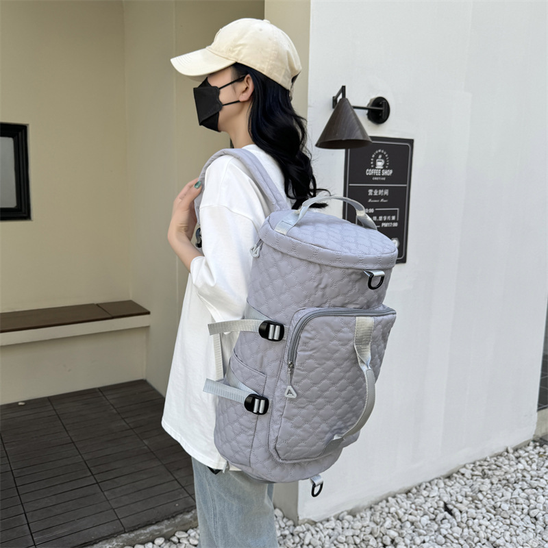 New cross-border hand-held travel bag for women, multi-functional three-in-one backpack, dry-wet separation, large-capacity sports and fitness bag Specification drawing