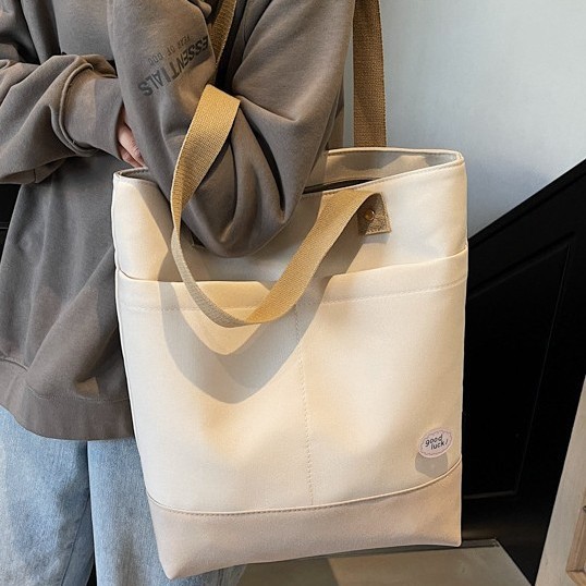 Large-capacity canvas tote bag, high appearance level for commuting, versatile handbag, fashionable tote bag full figure