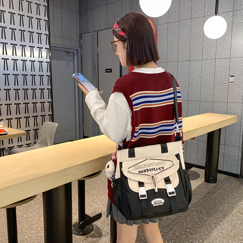 Japanese college Tote single-shoulder crossbody bag, female student class casual bag, large-capacity hand-held tutorial bag, commuting bag details Picture