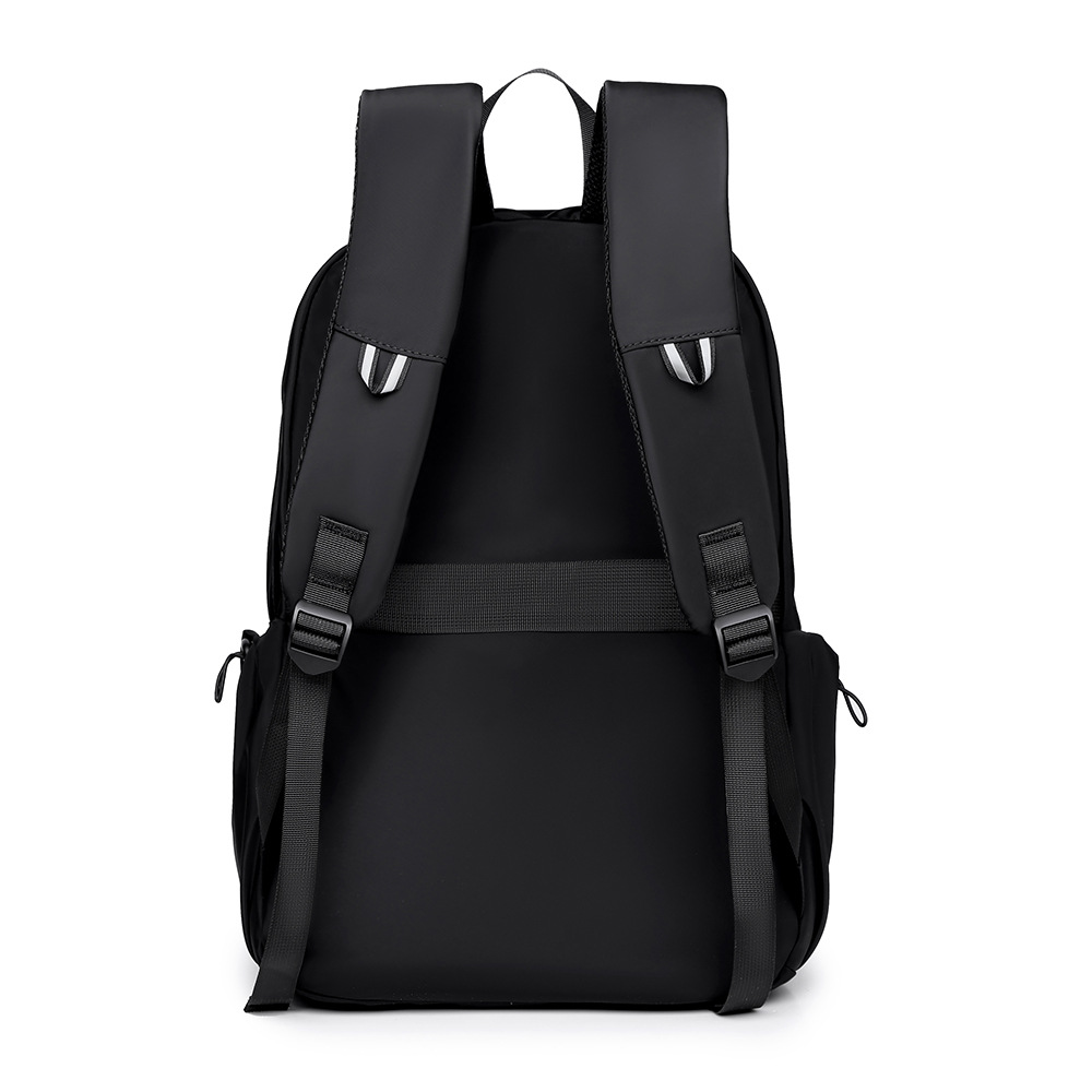 Travel backpack for men, high-end, lightweight and large-capacity, business trip computer backpack, casual and simple commuting backpack Application Scenario