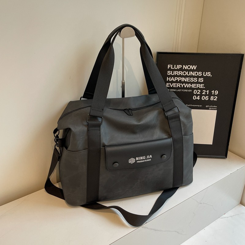 The new dry-wet separation sports and fitness bag, fashionable business trip crossbody luggage bag, large-capacity lightweight travel bag for both men and women Specification drawing