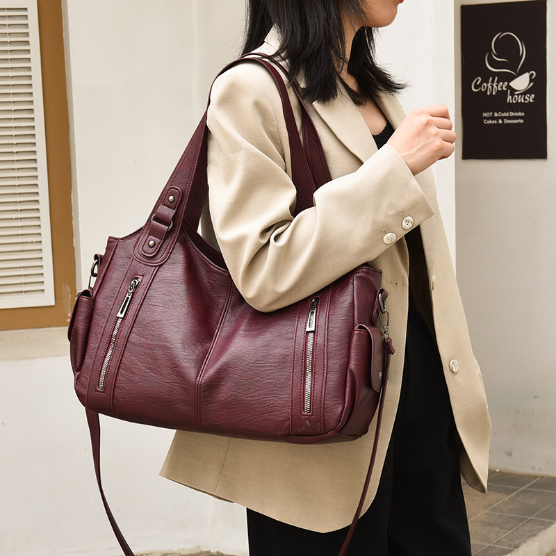 Cross-border retro women's bag, versatile and fashionable tote bag, large-capacity single-shoulder hand-carry, underarm travel crossbody bag for commuting details Picture