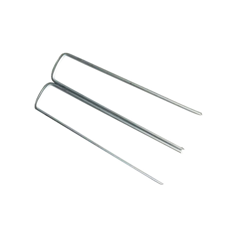 Galvanized U-shaped nails, cross-border U-shaped gun nails, steel wire mesh, iron mesh nails, furniture nails, fence nails, saddle nails, U-shaped lawn nails Item Picture
