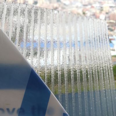 Hollow crystal bright crystal transparent pc polycarbonate sheet factory promotes new double-layer light-transmitting X bright sheet products and polycarbonate sheet canopies full figure
