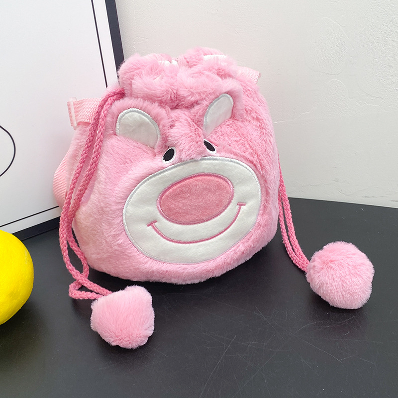 Cartoon Sanrio plush toy, cute cupped cinnamon dog, Kuromi handbag, storage bag, coin purse, 8 inches Application Scenario
