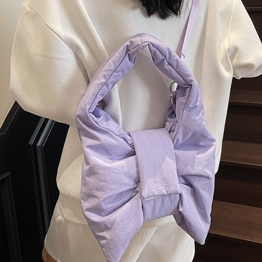 Cross-border hand-held large-capacity bow tote bag, a trendy and versatile bag for women, a single-shoulder bag for daily work and travel Specification drawing