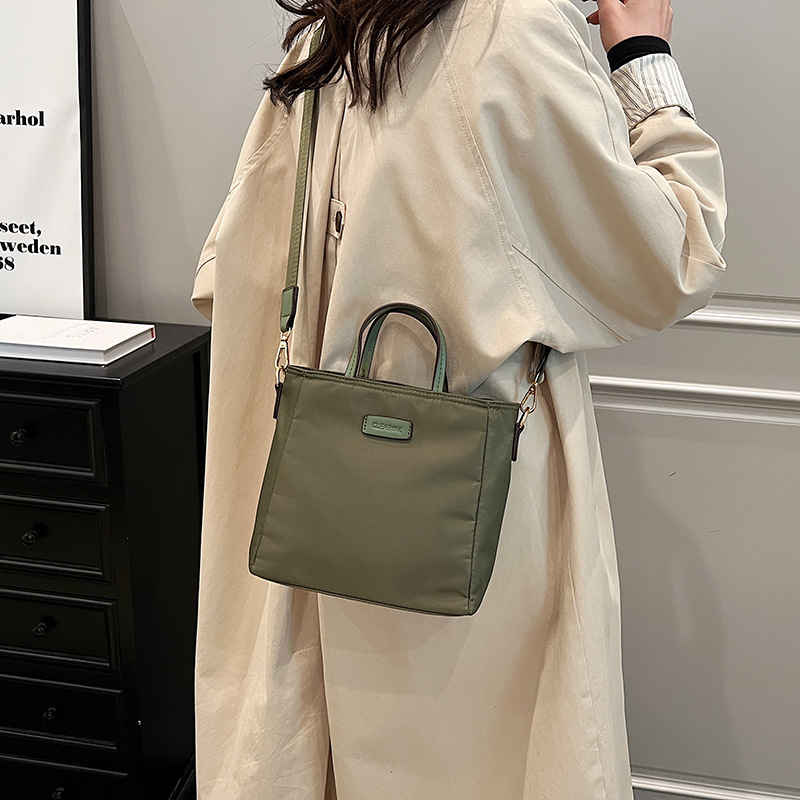 Women's bag 2024 new style handbag, nylon bag, shoulder bag, large capacity crossbody bag, ladies' bag, crossbody bag, small square bag Application Scenario