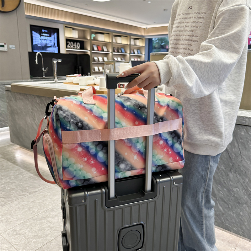 New cross-border gradient color travel bag, sports yoga fitness bag, large-capacity dry and wet separation handbag and luggage bag details Picture