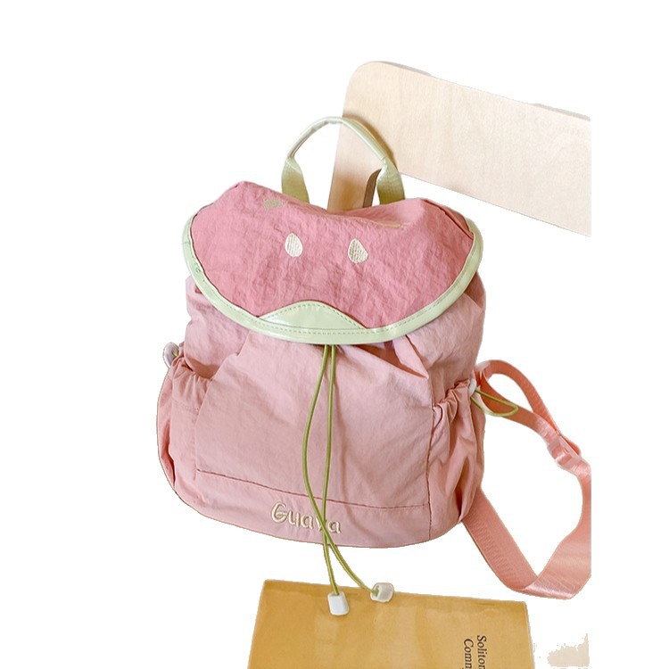 New women's school-style backpack 2025, ultra-light travel small backpack, versatile commuter travel backpack wholesale Item Picture