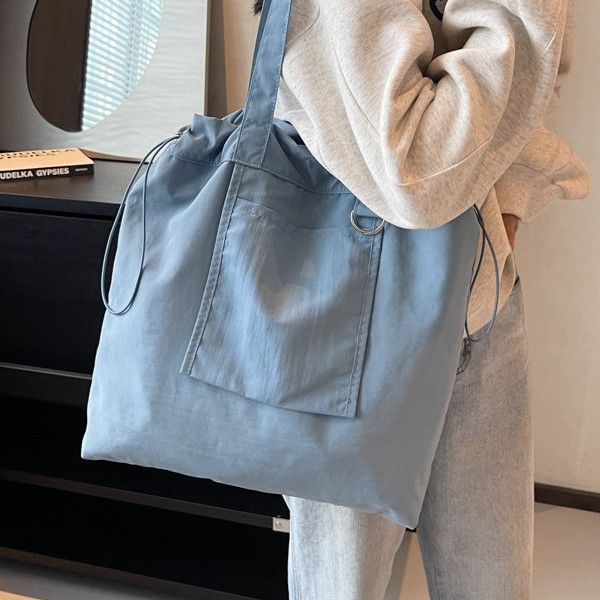 New Korean version nylon single-shoulder bag, women's large-capacity tote bag, lightweight travel, student cloth bag for commuting, Japanese style full figure