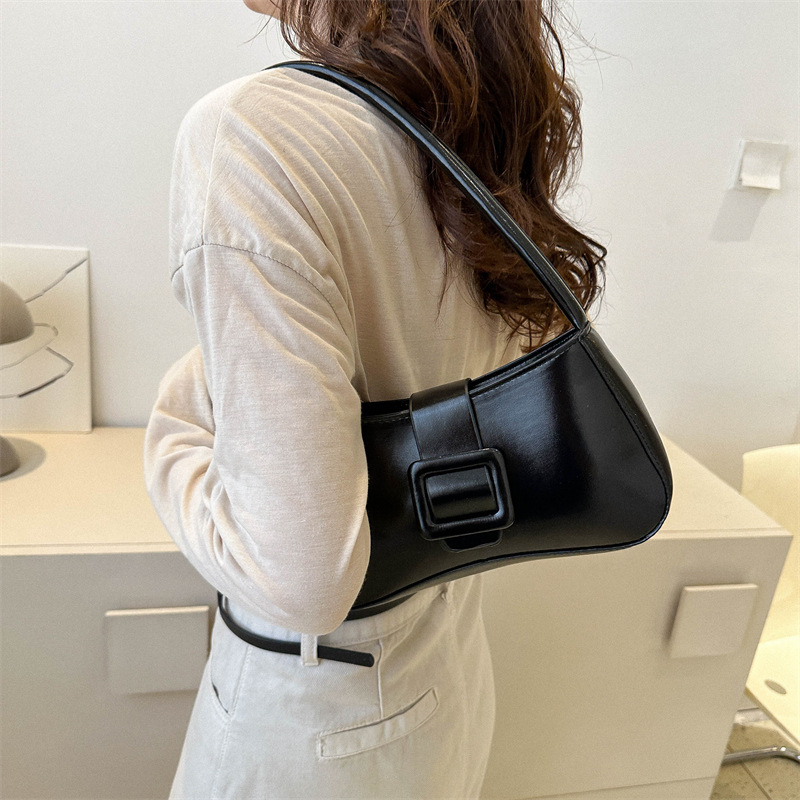 2023 New niche bags: Women's summer fashion underarm bag, casual and simple shoulder bag, niche and trendy handbag Specification drawing
