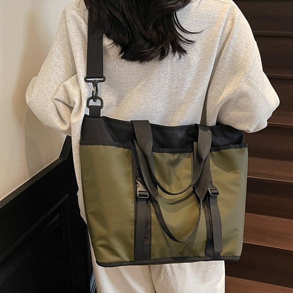 Cross-border large-capacity single-shoulder crossbody bag for men and women, simple, fashionable, casual, versatile and multi-functional single-shoulder bag details Picture