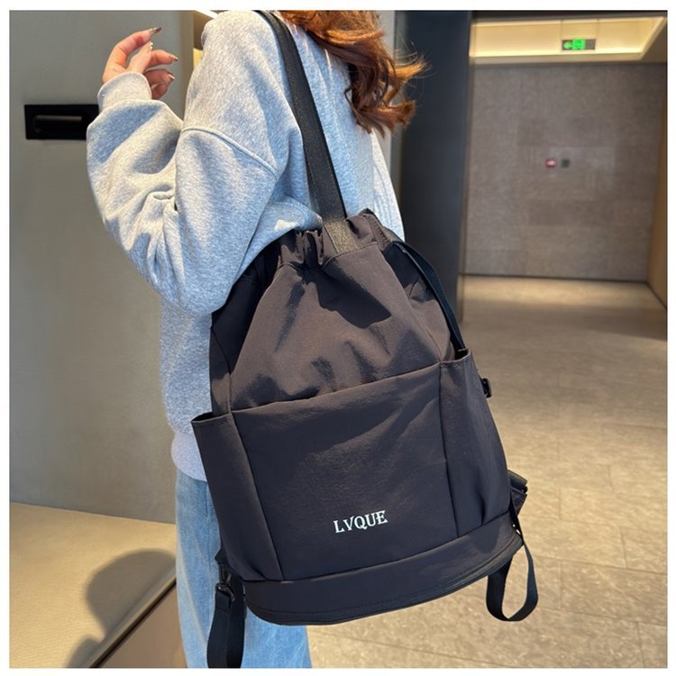 Cross-border dry-wet separation double-back storage bag, women's outdoor sports training drawstring pocket, independent shoe compartment, swimming and fitness bag Application Scenario
