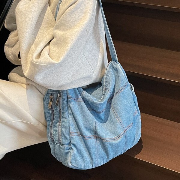 New Japanese and Korean ins minimalist denim bag, single-shoulder bag, crossbody bag, fabric bag, student large-capacity women's bag, tote bag Application Scenario
