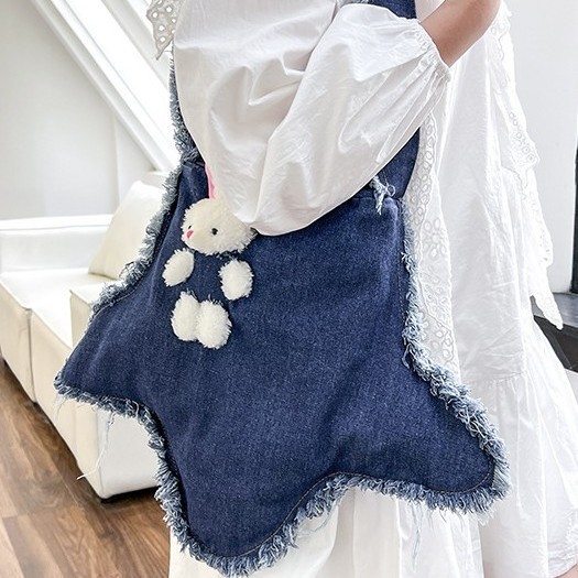 The new denim bear large-capacity women's single-shoulder bag is simple and versatile, a cross-border simple commuting tote bag and a crossbody bag Specification drawing