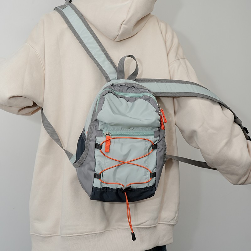 Outdoor backpack, drawstring mini casual bag, lightweight and versatile travel and mountaineering bag, women's lightweight travel small backpack full figure