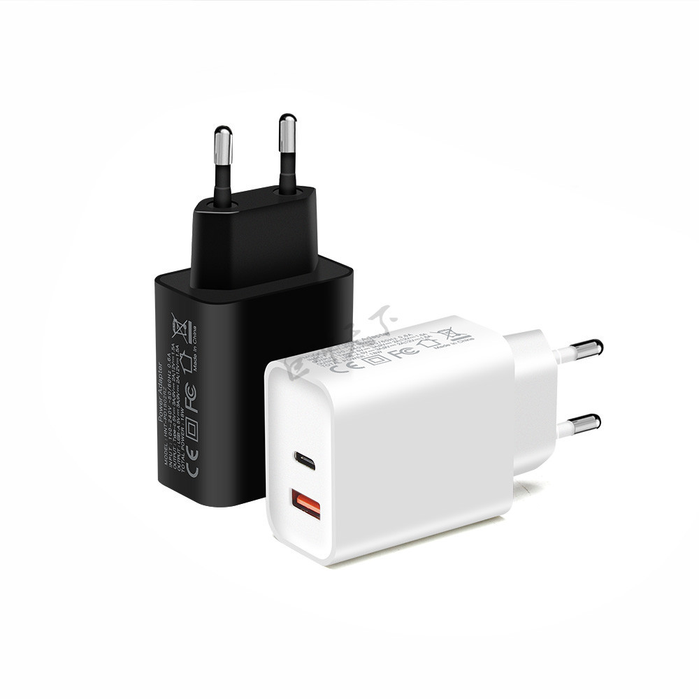 QC3.0 Dual-port PD18W fast charging intelligent A+C port charger with 3C certification, suitable for Apple computers and mobile phones details Picture