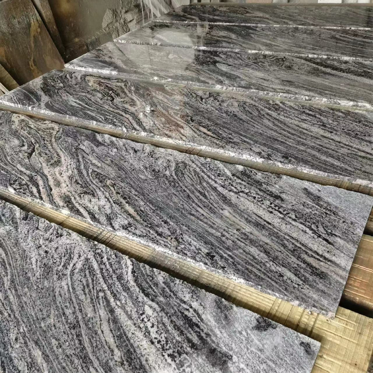 Langtao Sand granite stone, marble, iridescent Mosaic fire, courtyard floor paving stone, grey dry-hung board, snow wave stone Application Scenario