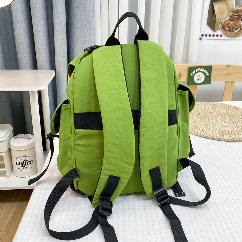 Outdoor sports hiking bags, large-capacity travel backpacks, lightweight computer backpacks for women, college and high school students' schoolbags Specification drawing