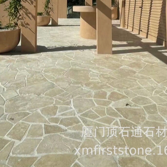 Irregular paving stones, natural lime stones, crushed stones, cave stones, inscriptions, irregular stones, paving stones, cross-border Australia Application Scenario