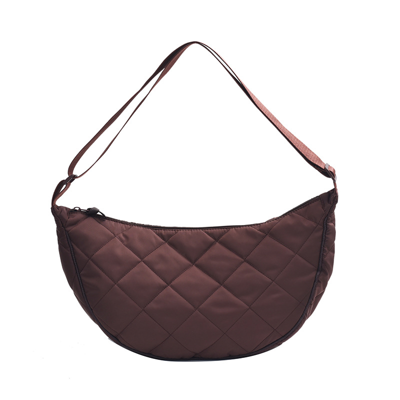 High-end women's large-capacity 2024 new autumn and winter trendy and fashionable niche nylon single-shoulder crossbody bag, dumpling bag Item Picture