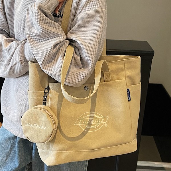 Corduroy bag for women, large capacity, 2024 new autumn and winter versatile shoulder bag, high-quality and high-end commuter tote bag details Picture