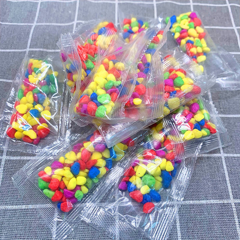 The manufacturer wholesales various small packages of colored pebbles, including five-color stones, gram packs, small bags of colored pebbles and small colored stones Specification drawing