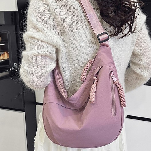 Casual large bag for ladies, 2025 new style fashionable fabric bag, single-shoulder bag, large capacity for class and commuting, crossbody dumpling bag full figure