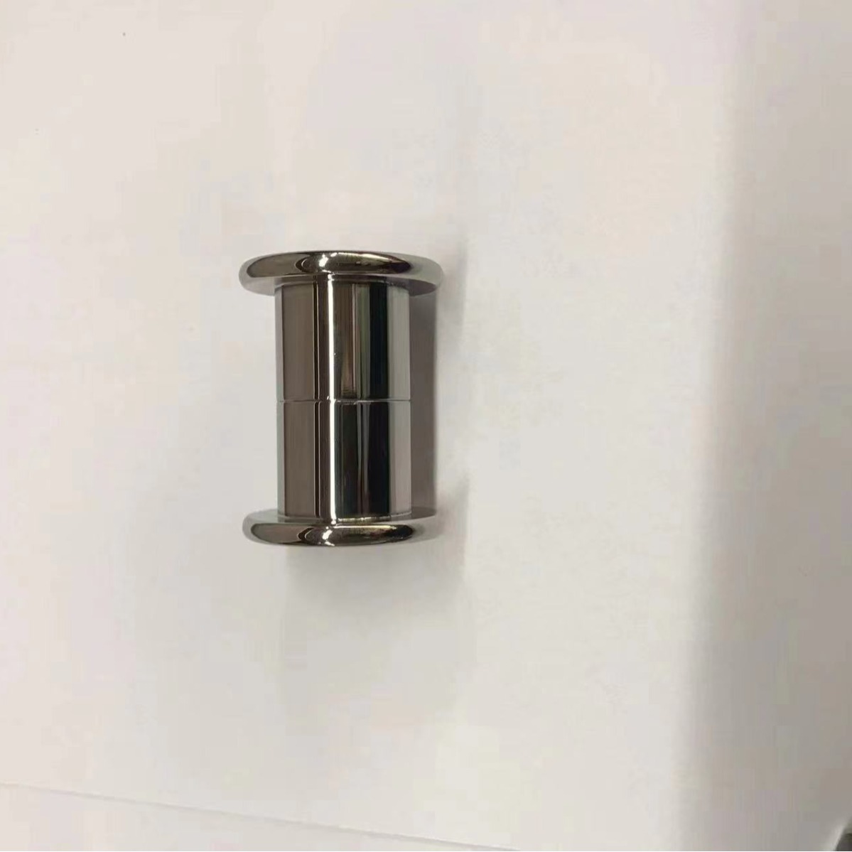 The manufacturer supplies hardware accessories, switch molds, and injection-molded stainless steel metal parts Application Scenario