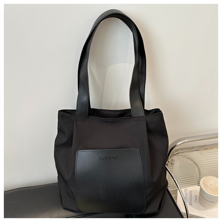 A new 2024 women's casual large-capacity bag, a simple and versatile single-shoulder color-matched tote bag, a lightweight commuting bag Specification drawing