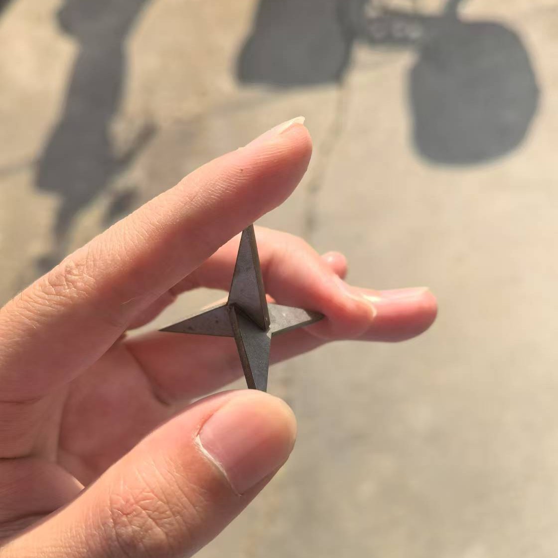 Special four-corner nails, Mitsubishi nails, thickened stainless steel, and exquisite processing for fence and courtyard fence welding, anti-theft gate details Picture