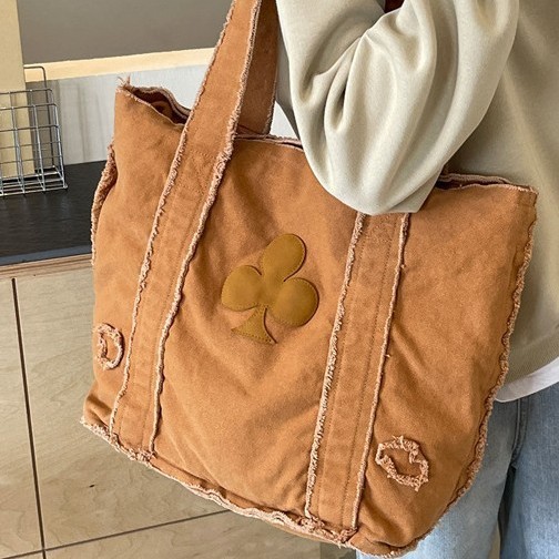 Washed canvas bag, laid-back crossbody bag, girls' artistic class bag, postman bag, casual single-shoulder bag, girls' trendy commuting bag full figure